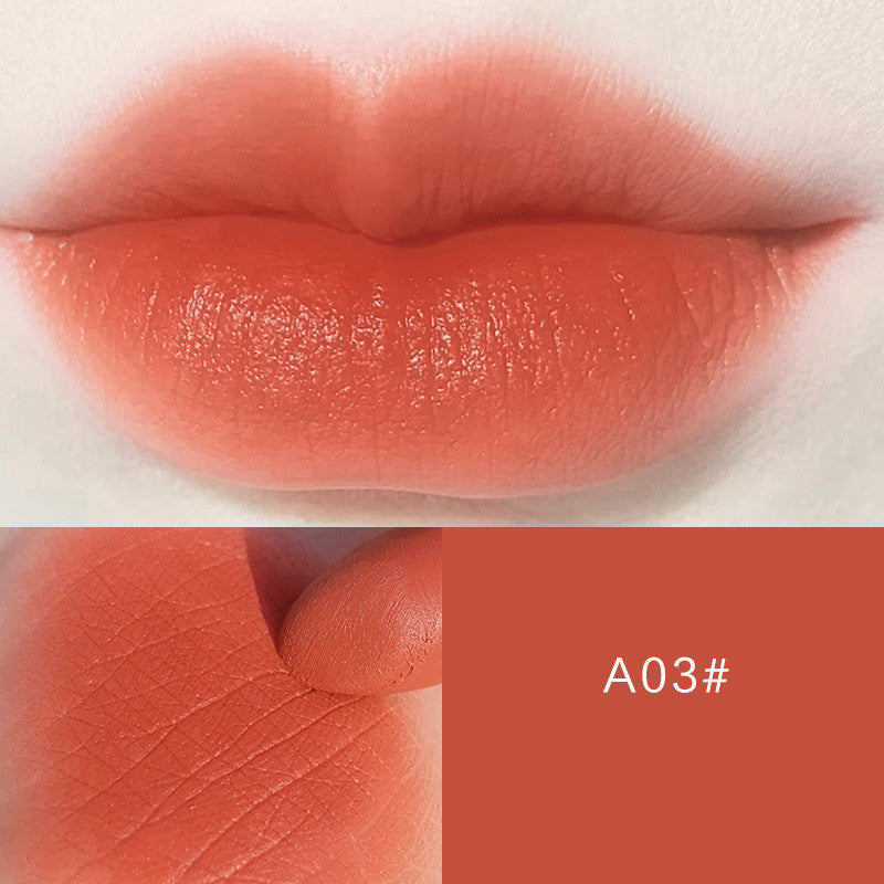 Moisturizing Lipstick Student Style