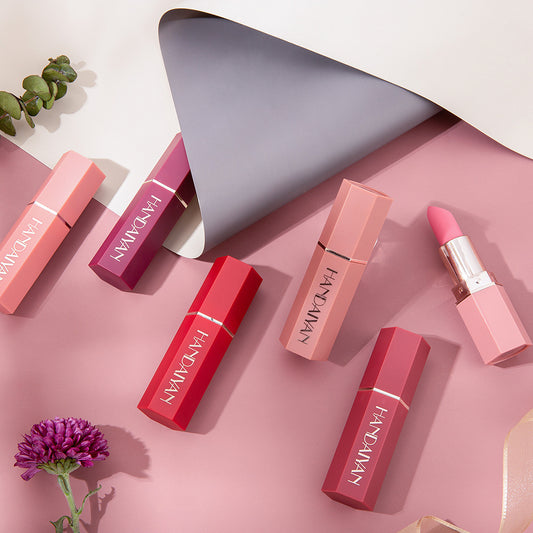 Han Daiyan 6-color Matte Nourishing Lipstick